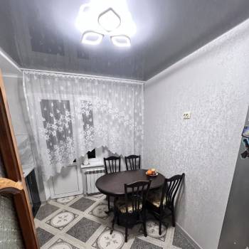 Продается 3-х комнатная квартира, 63 м²