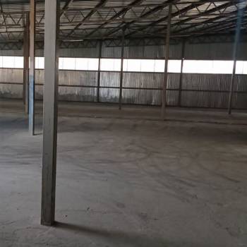 Сдается Нежилое помещение, 1050 м²