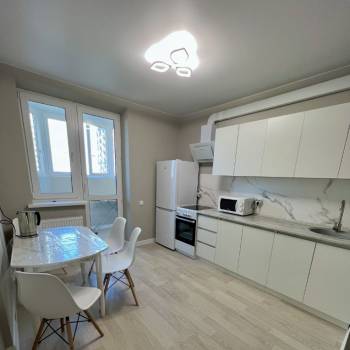 Сдается 2-х комнатная квартира, 58 м²