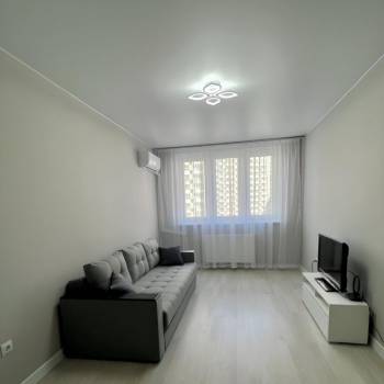 Сдается 2-х комнатная квартира, 58 м²
