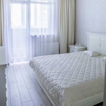 Сдается 2-х комнатная квартира, 72 м²