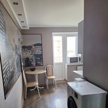 Сдается 1-комнатная квартира, 37 м²