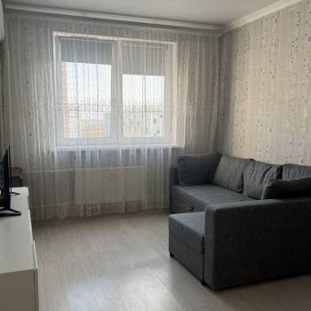 Сдается 1-комнатная квартира, 35,8 м²