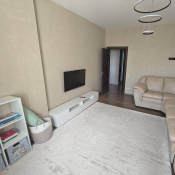 Сдается Многокомнатная квартира, 106,9 м²