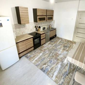 Продается 2-х комнатная квартира, 60 м²