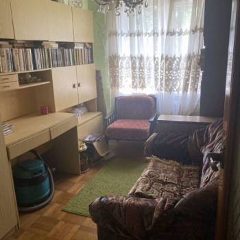 Продается Многокомнатная квартира, 60 м²