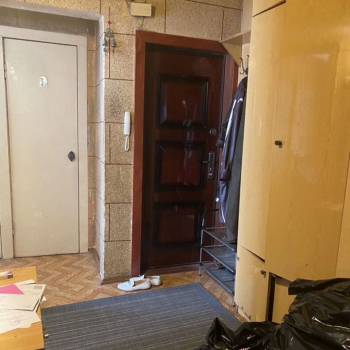 Продается Многокомнатная квартира, 60 м²