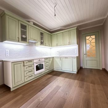 Продается 2-х комнатная квартира, 72 м²