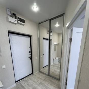 Сдается 1-комнатная квартира, 42 м²