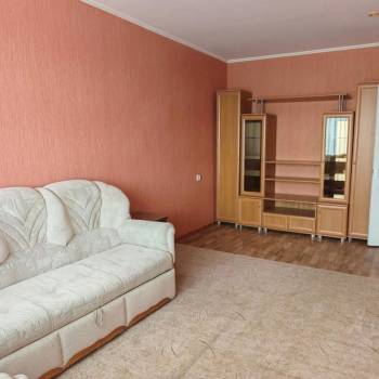 Сдается 1-комнатная квартира, 35 м²