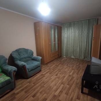 Сдается 1-комнатная квартира, 38 м²