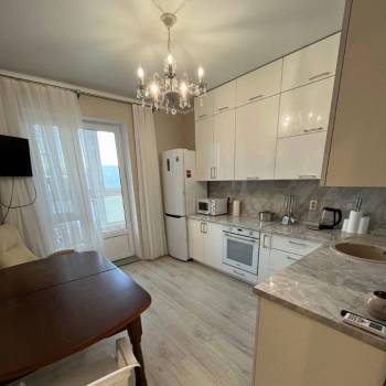 Сдается 2-х комнатная квартира, 61 м²