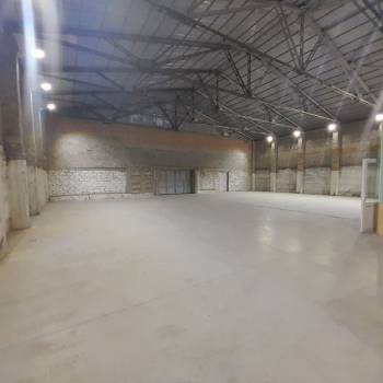 Сдается Нежилое помещение, 378 м²