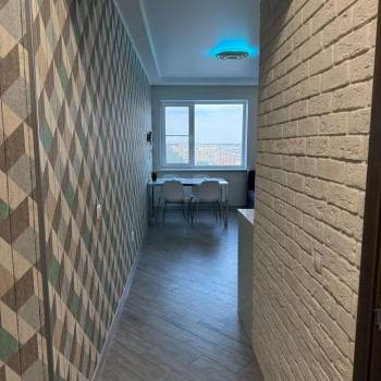Продается 1-комнатная квартира, 48 м²