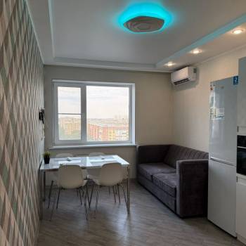 Продается 1-комнатная квартира, 48 м²
