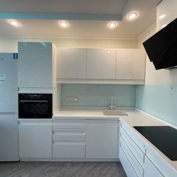 Продается 1-комнатная квартира, 48 м²