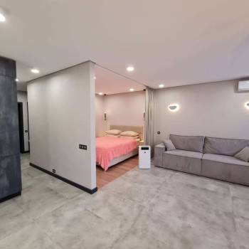 Сдается 1-комнатная квартира, 50 м²