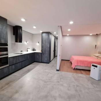 Сдается 1-комнатная квартира, 50 м²