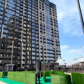 Продается 1-комнатная квартира, 52 м²