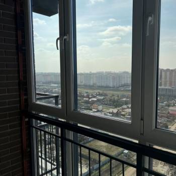 Продается 1-комнатная квартира, 52 м²