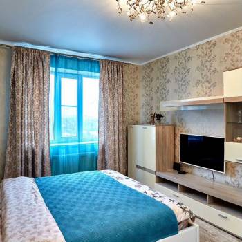 Сдается 1-комнатная квартира, 42 м²