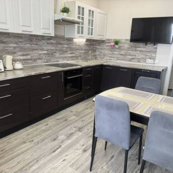 Продается 3-х комнатная квартира, 90 м²