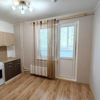 Продается 1-комнатная квартира, 38 м²