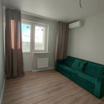 Сдается 1-комнатная квартира, 35 м²