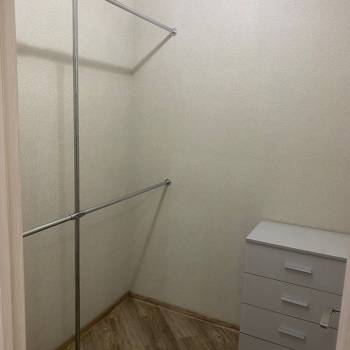 Сдается 1-комнатная квартира, 43 м²