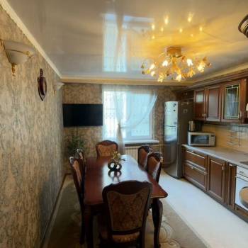 Сдается 2-х комнатная квартира, 70 м²