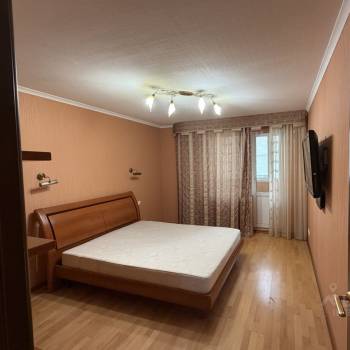 Сдается Многокомнатная квартира, 92 м²