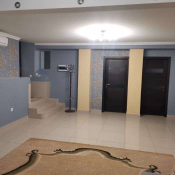 Сдается Многокомнатная квартира, 105 м²
