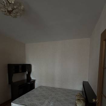 Продается 1-комнатная квартира, 41 м²