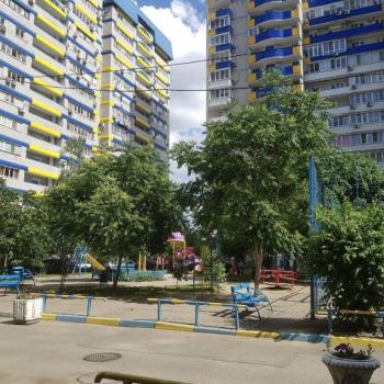 Сдается 1-комнатная квартира, 42 м²