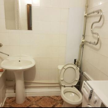 Сдается 1-комнатная квартира, 42 м²