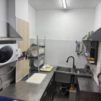 Сдается Нежилое помещение, 75 м²