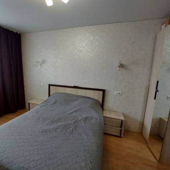 Продается 2-х комнатная квартира, 56 м²