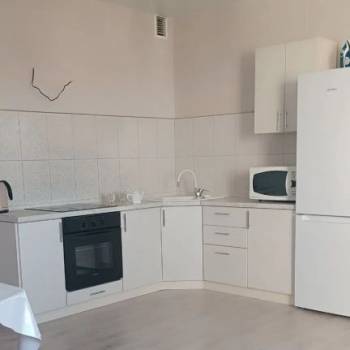 Сдается 1-комнатная квартира, 49,7 м²