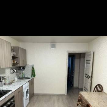 Продается 2-х комнатная квартира, 61 м²