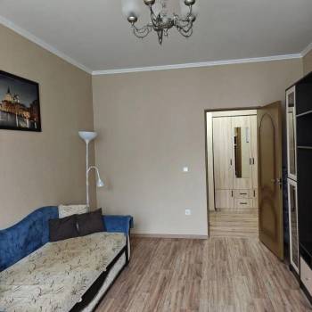 Сдается 1-комнатная квартира, 41 м²