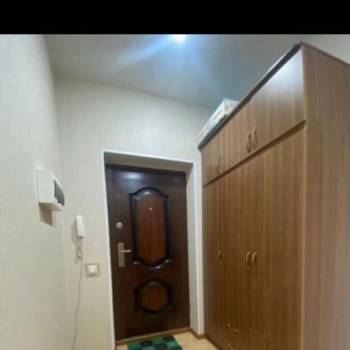 Продается 1-комнатная квартира, 30 м²