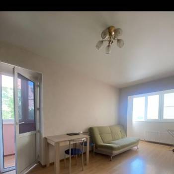 Продается 1-комнатная квартира, 30 м²