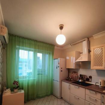 Продается 1-комнатная квартира, 29,7 м²