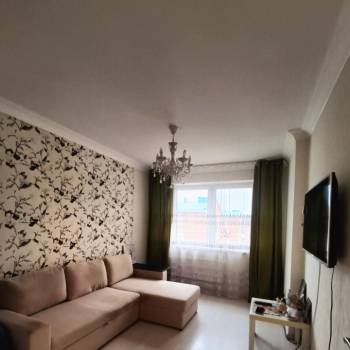Продается 1-комнатная квартира, 29,7 м²