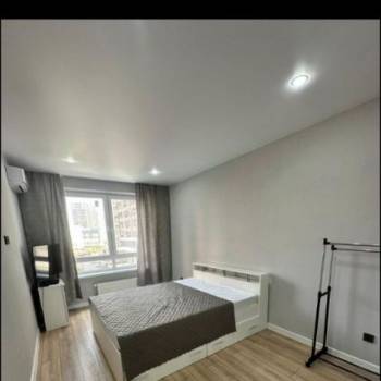 Продается 1-комнатная квартира, 37,5 м²