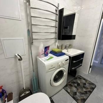 Продается 1-комнатная квартира, 39 м²