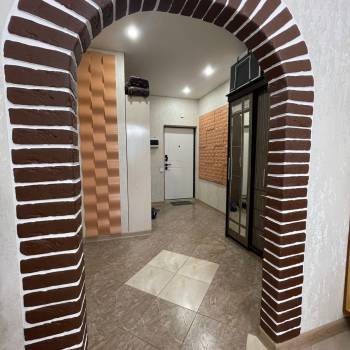 Продается 1-комнатная квартира, 50 м²