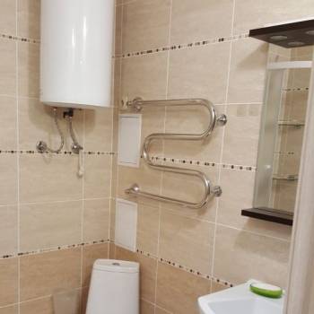 Продается 1-комнатная квартира, 40 м²