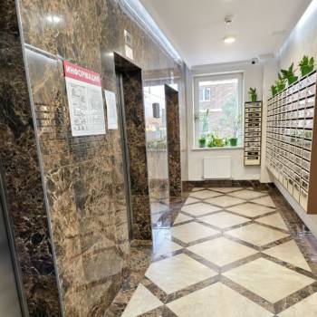 Продается 1-комнатная квартира, 38 м²