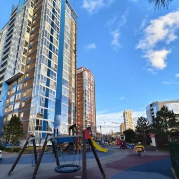 Продается 1-комнатная квартира, 38 м²